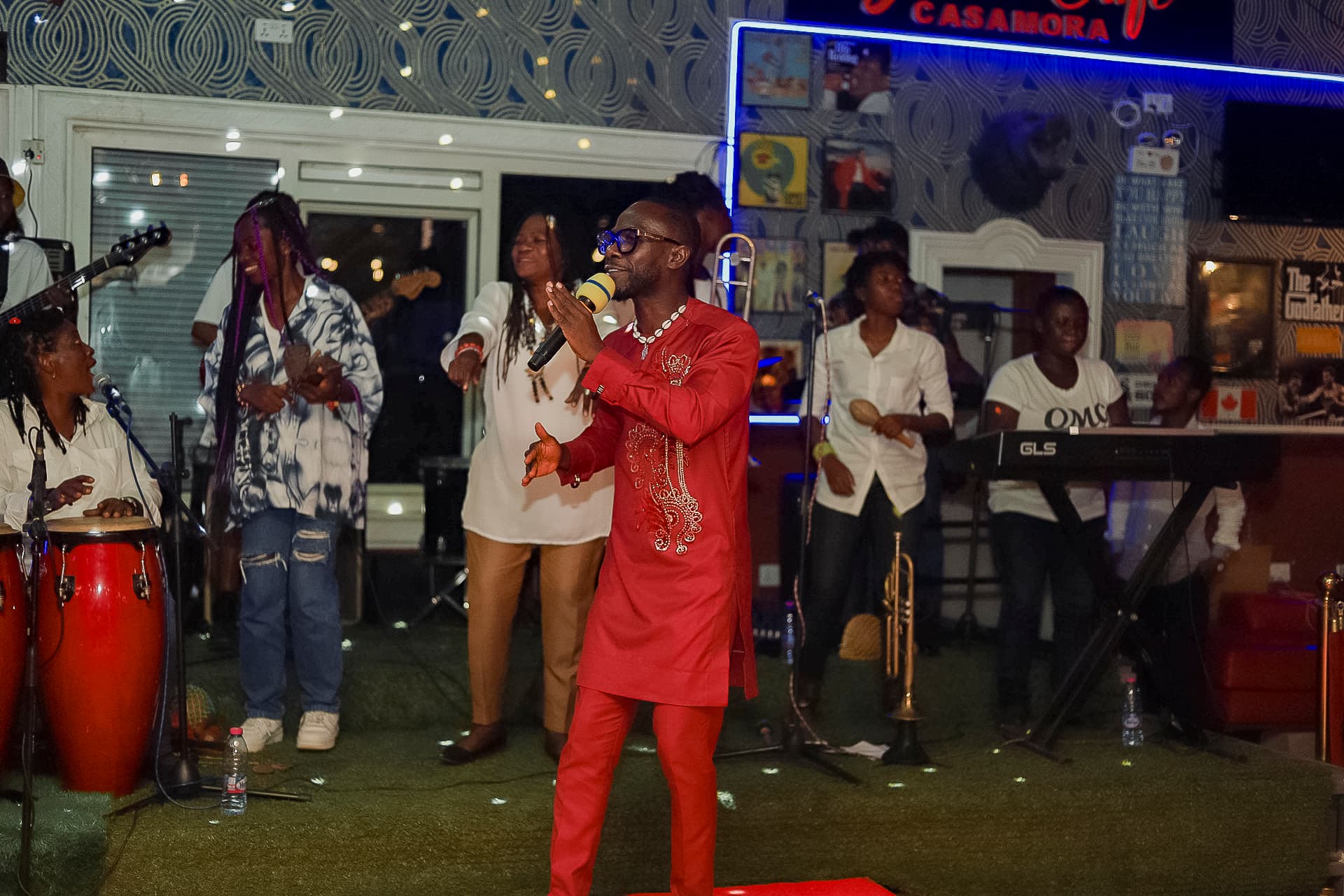 Live Band